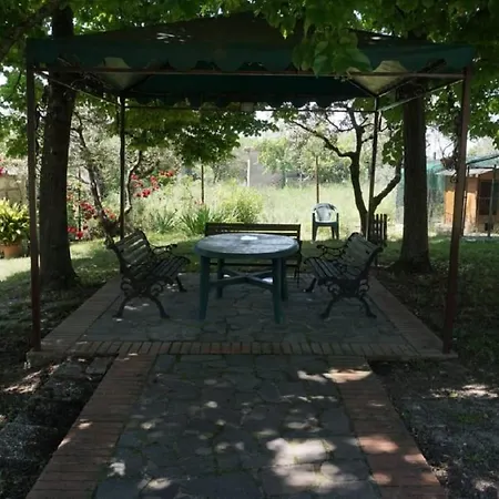 In The Vigne Apartment For 4 People
